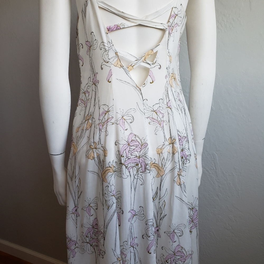 Kimchi Blue | Dorothy Style |Midi Dress | Crossed Back | Size: Medium - Picture 7 of 9
